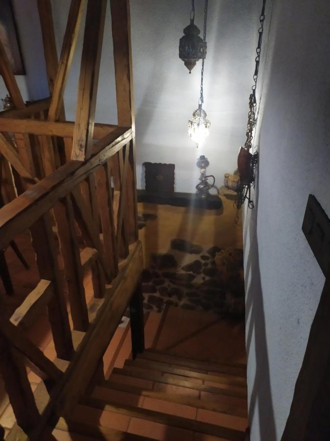 Apartamento Al-Vivaque Miranda del Castañar Exterior foto